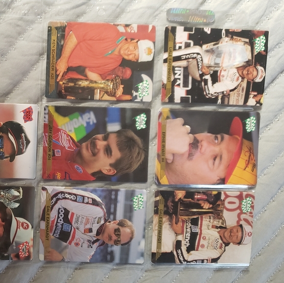 Collectable Nascar cards in protective plastic - Picture 2 of 4